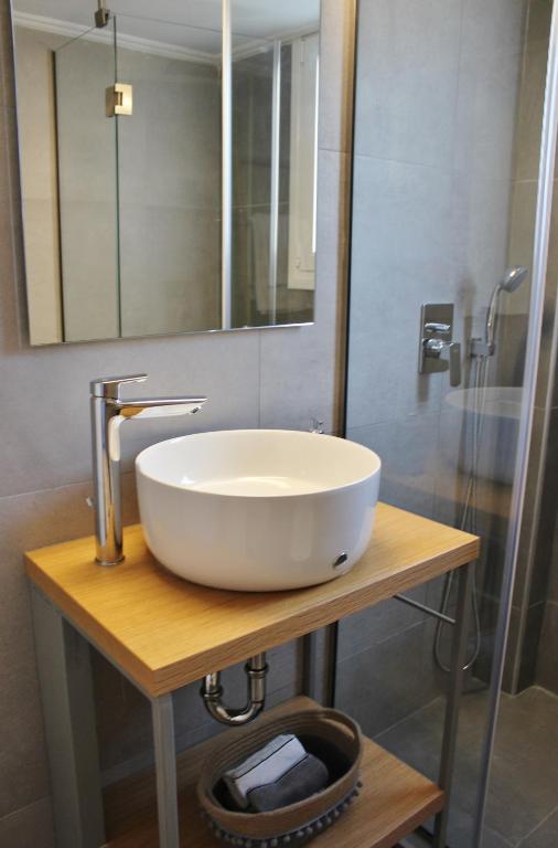 Kúpeľňa v ubytovaní Athenian Hub Luxe Loft