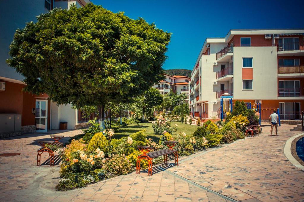 Zahrada ubytování Privillege Fort Noks Beach Apartments