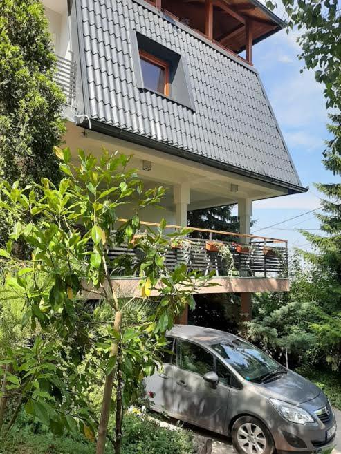 Budova, kde se ubytování v soukromí nachází