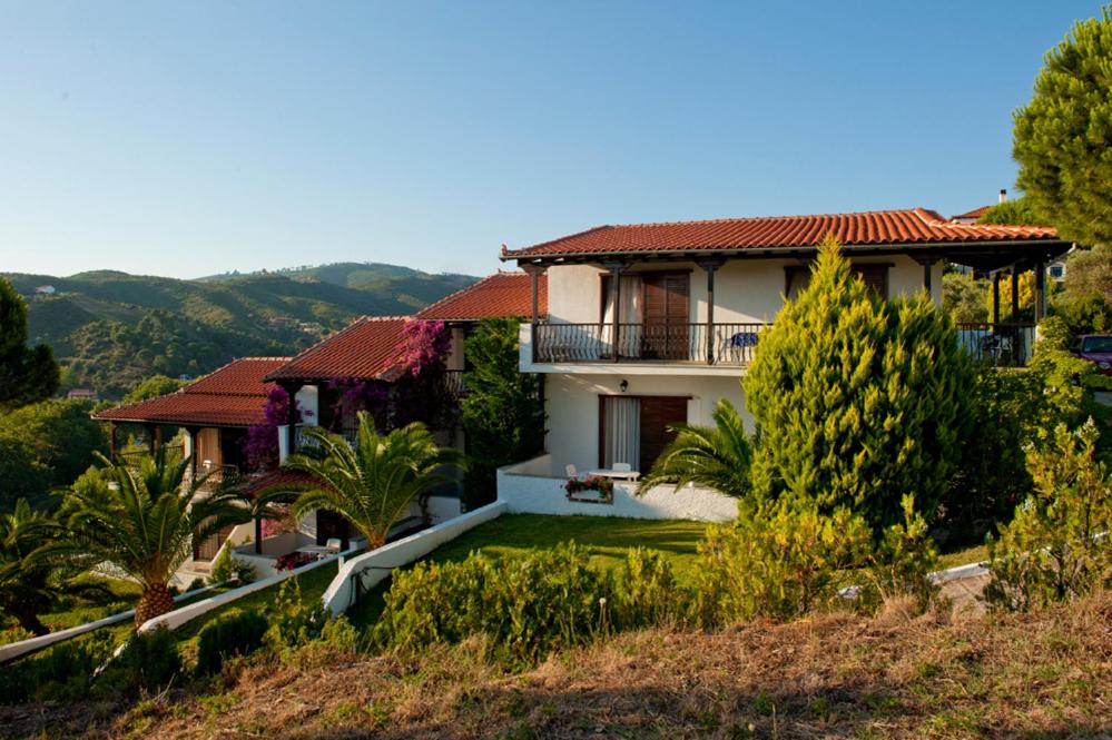 a house on top of a hill at Villa Anna Maria in Agia Paraskevi