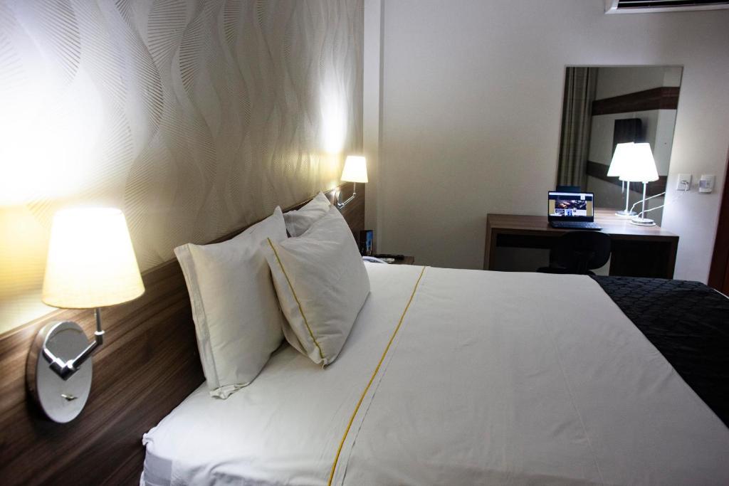  Hotel D'Luca