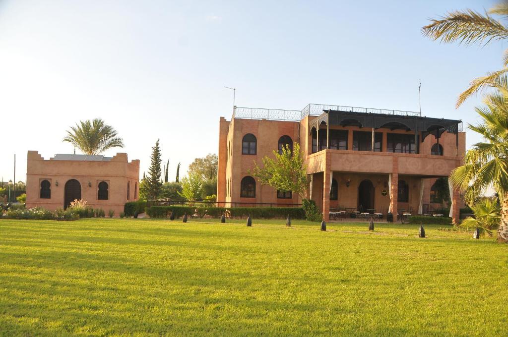 Zahrada ubytování Riad Mhidou