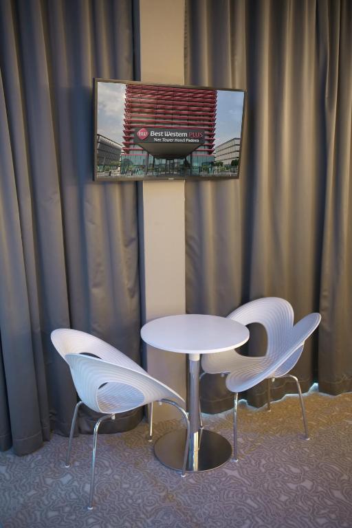 Prostor za sedenje u objektu Best Western Plus Net Tower Hotel Padova