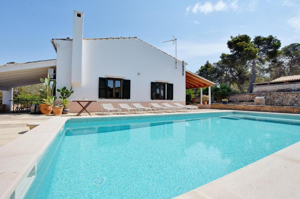 Booking.com: Villa Aqua , El Arenal, Spanje . Boek nu je hotel!