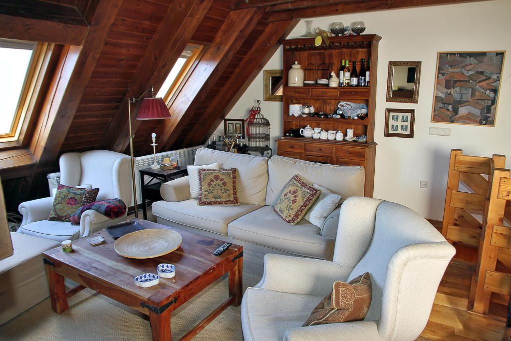Posezení v ubytování Salardu centro atico duplex NA