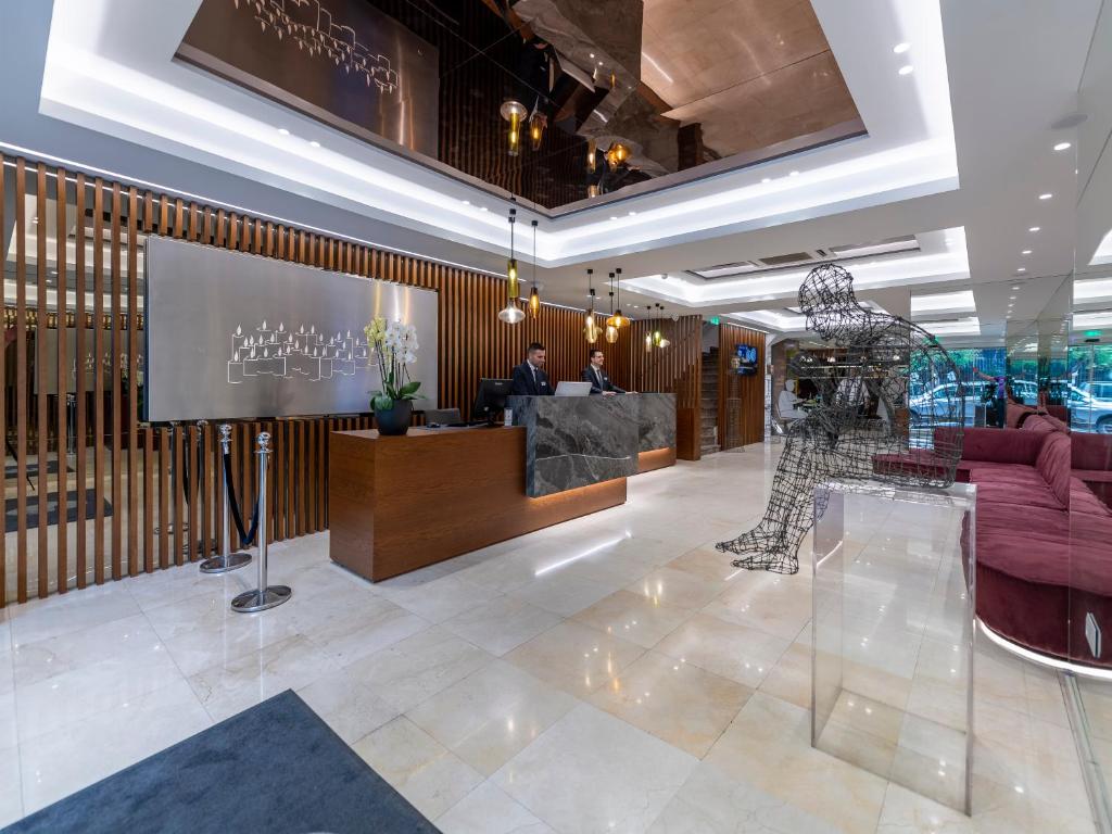 Posezení v ubytování Polis Grand Hotel