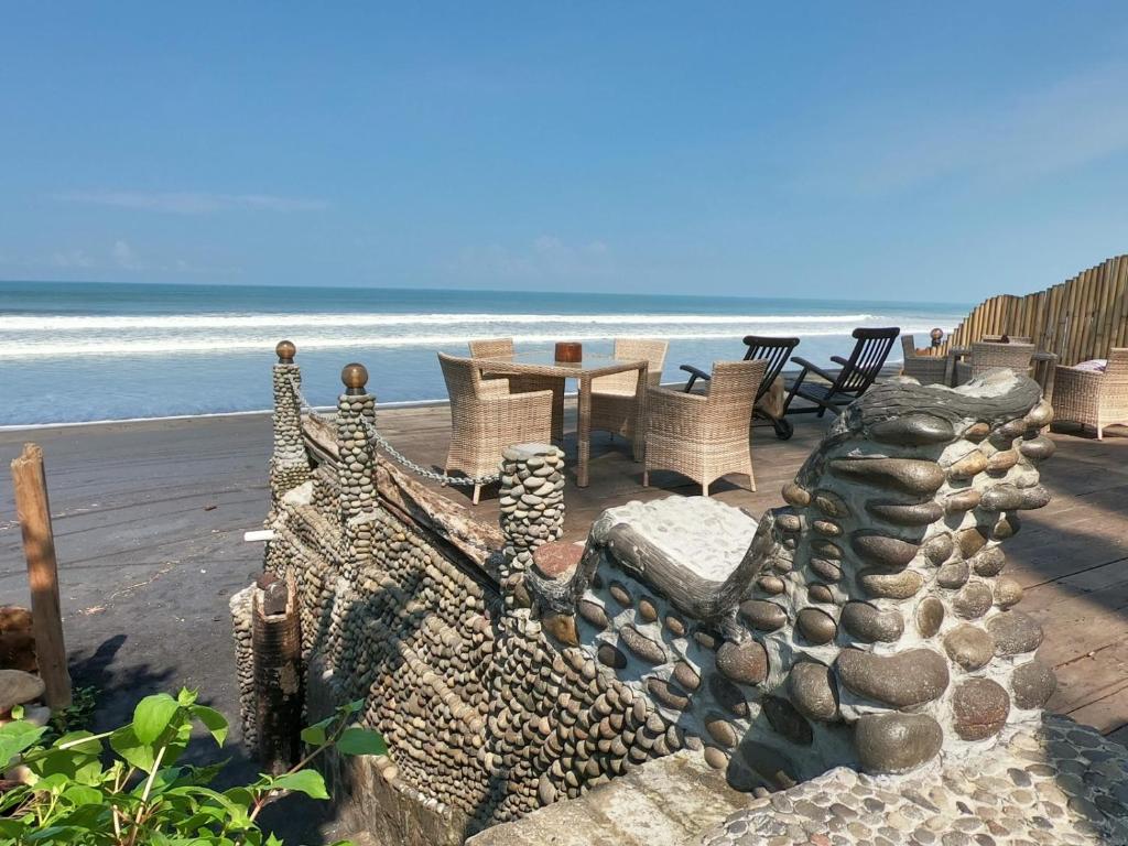 Beachfront Villa Nixie and the Sea Tabanan - Villa De Una Habitación