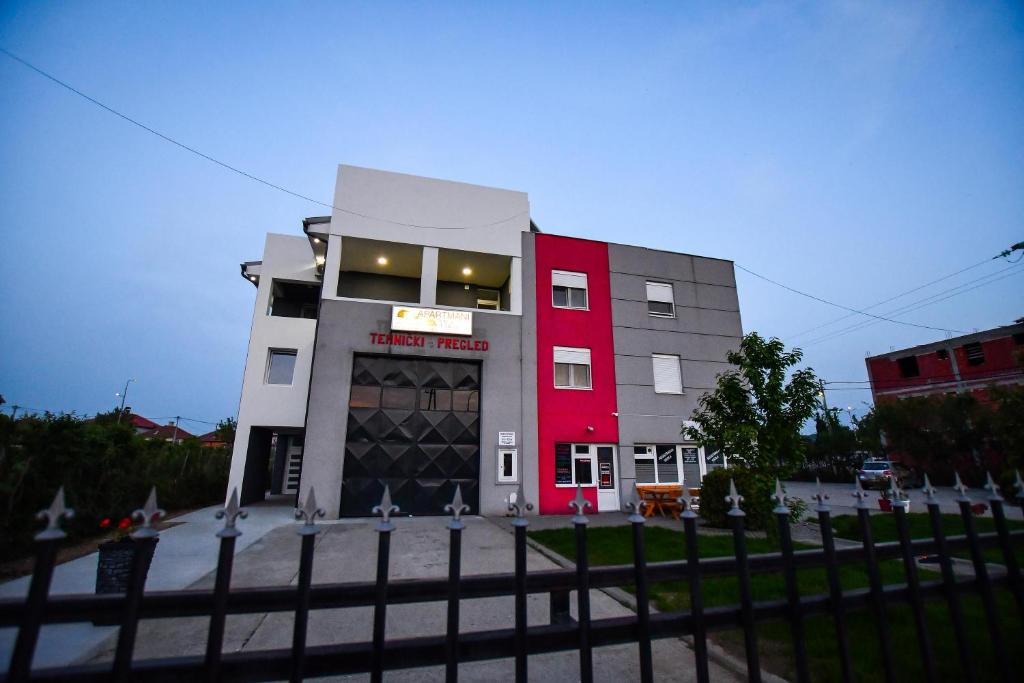 Budova, kde se apartmán nachází