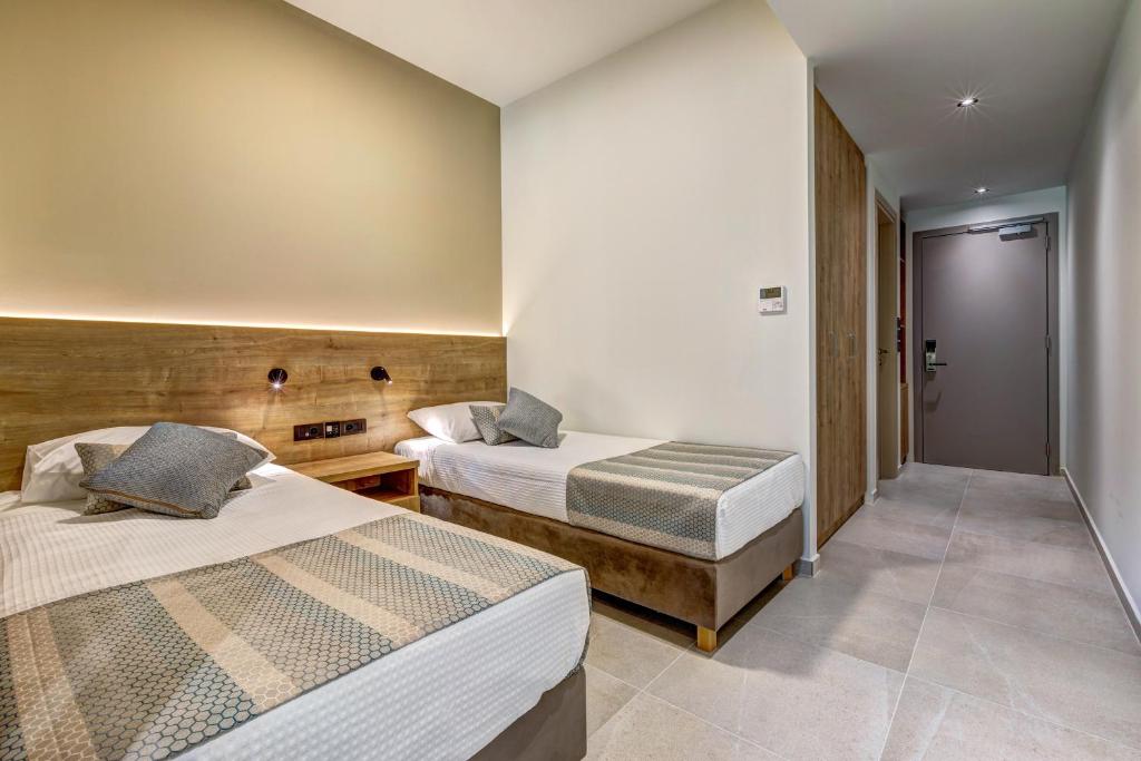 White Olive Elite Laganas - 10