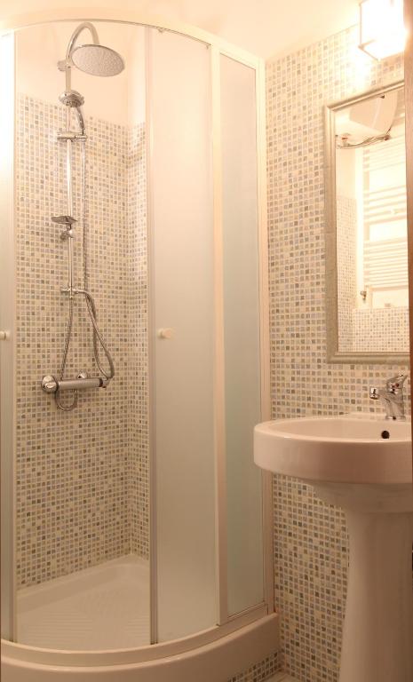 Łazienka w obiekcie B&B La Rocca