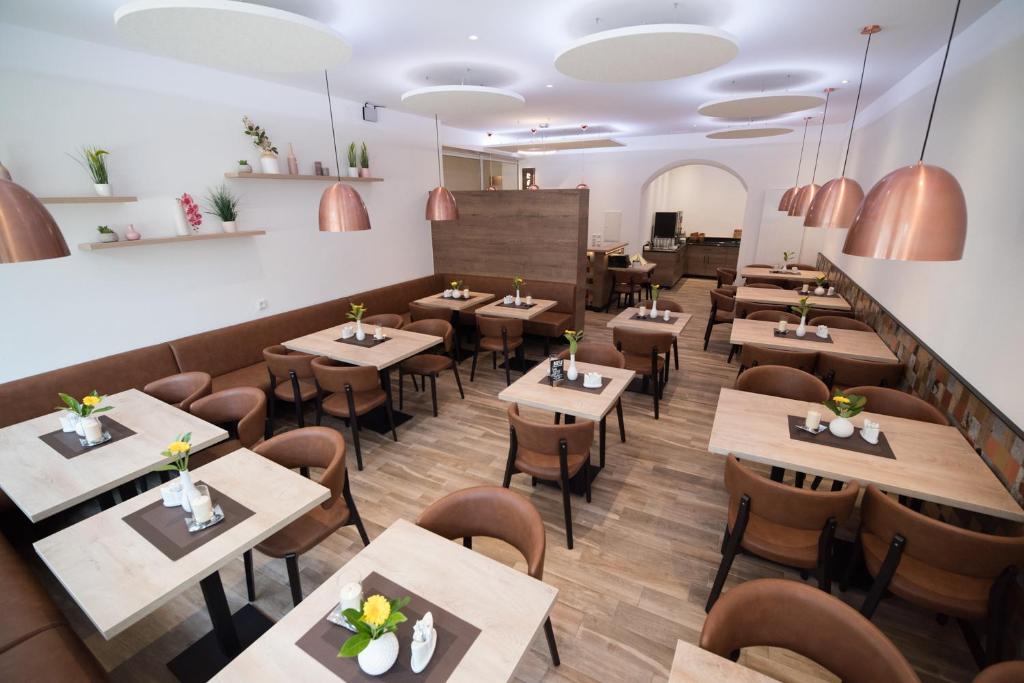 Restaurace v ubytování Hotel PIAZZA