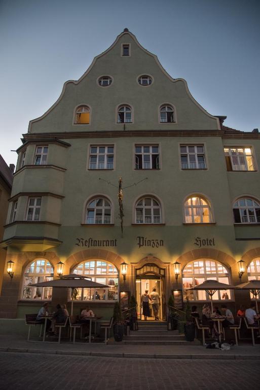 Budova, kde se hotel nachází