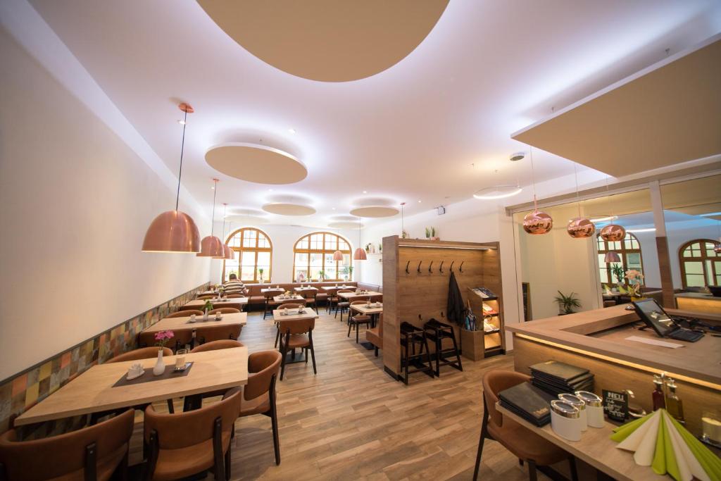 Restaurace v ubytování Hotel PIAZZA
