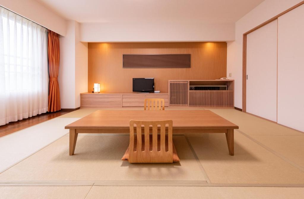 Kuchyň nebo kuchyňský kout v ubytování Yuzawa Toei Hotel