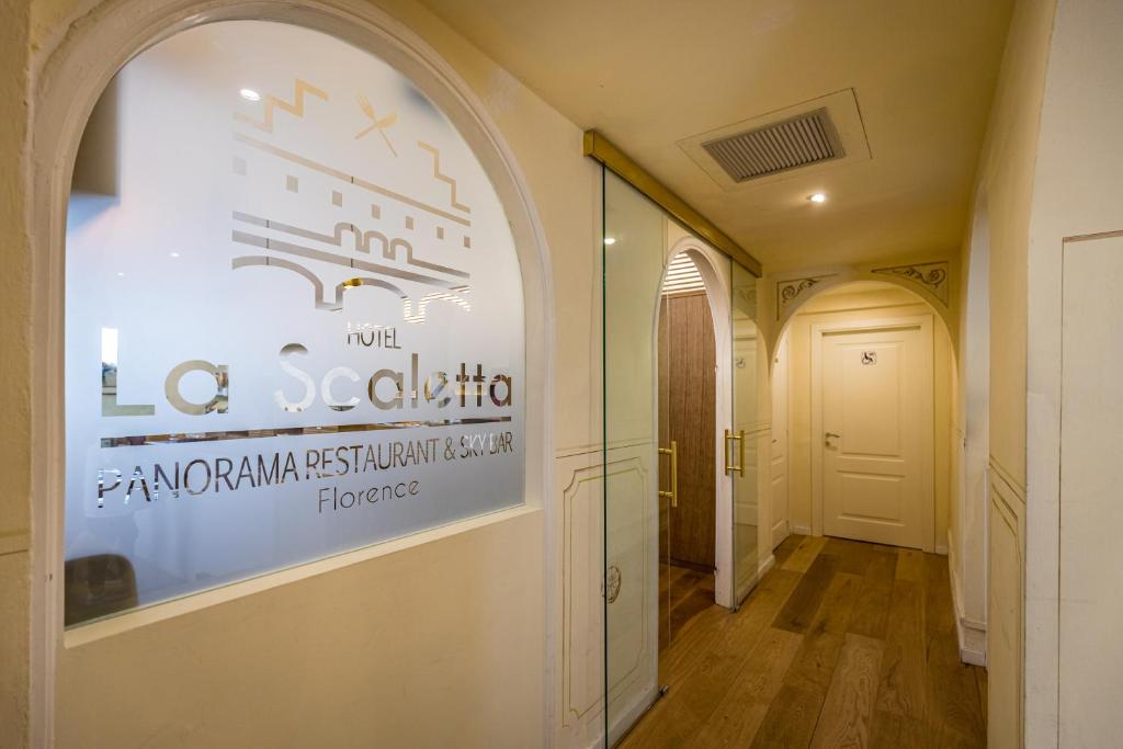 Hotel La Scaletta al Ponte Vecchio - Resim 35