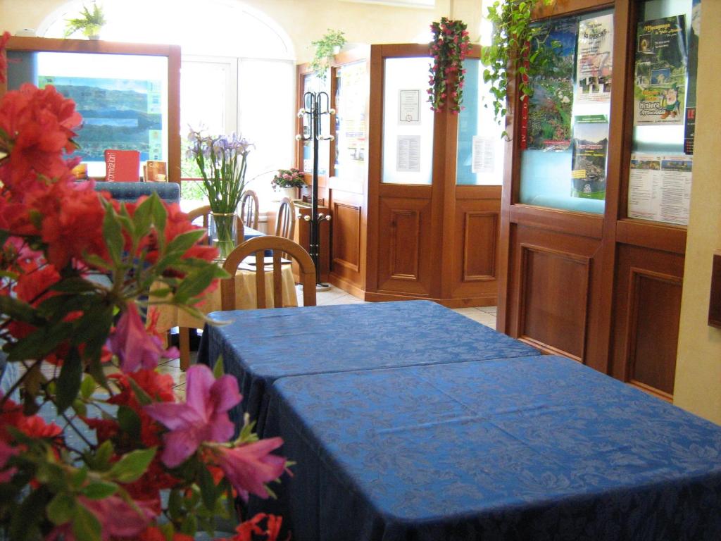 Fotografie z fotogalerie ubytování Hotel Del Fiume v destinaci Cannobio