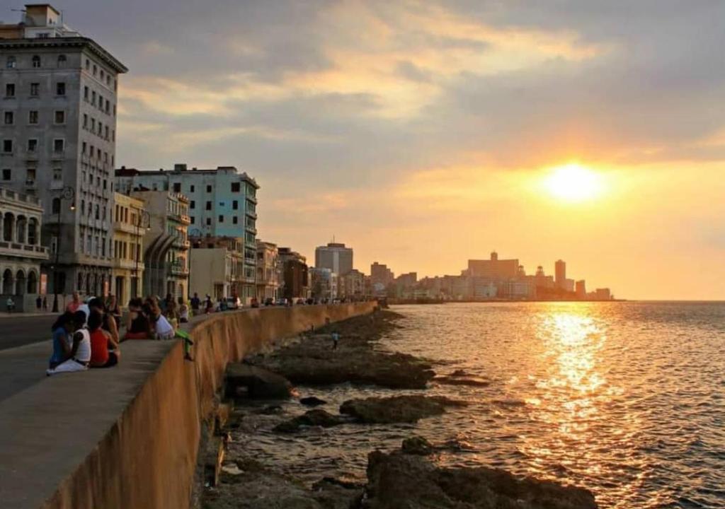 Casa Yanetsy Habana Vieja キューバ ハバナ Booking Com