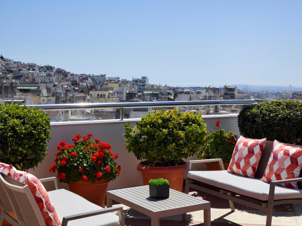 Balkón nebo terasa v ubytování Athens Zafolia Hotel