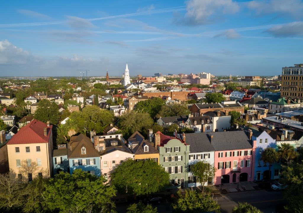 Nespecifikovaný výhled na destinaci Charleston nebo výhled na město při pohledu z hotelu