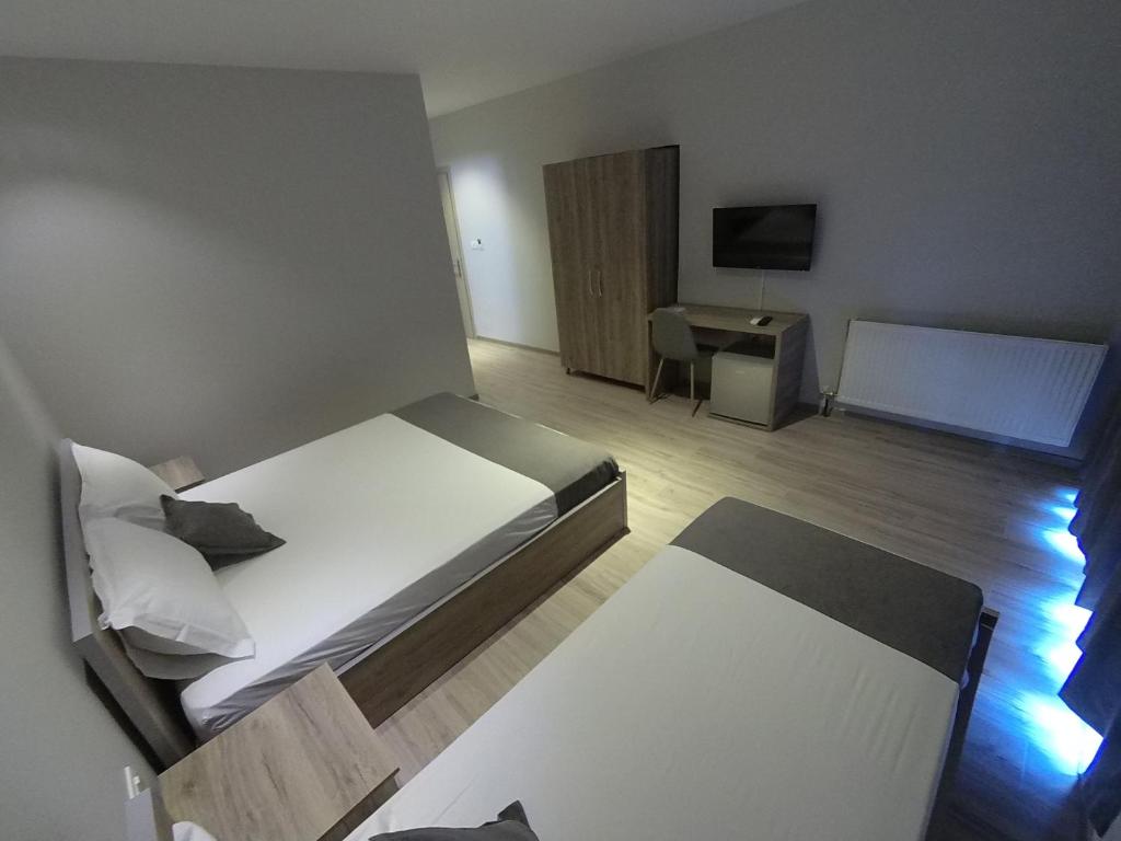 Hotel Vila Nino - Imazhi 2