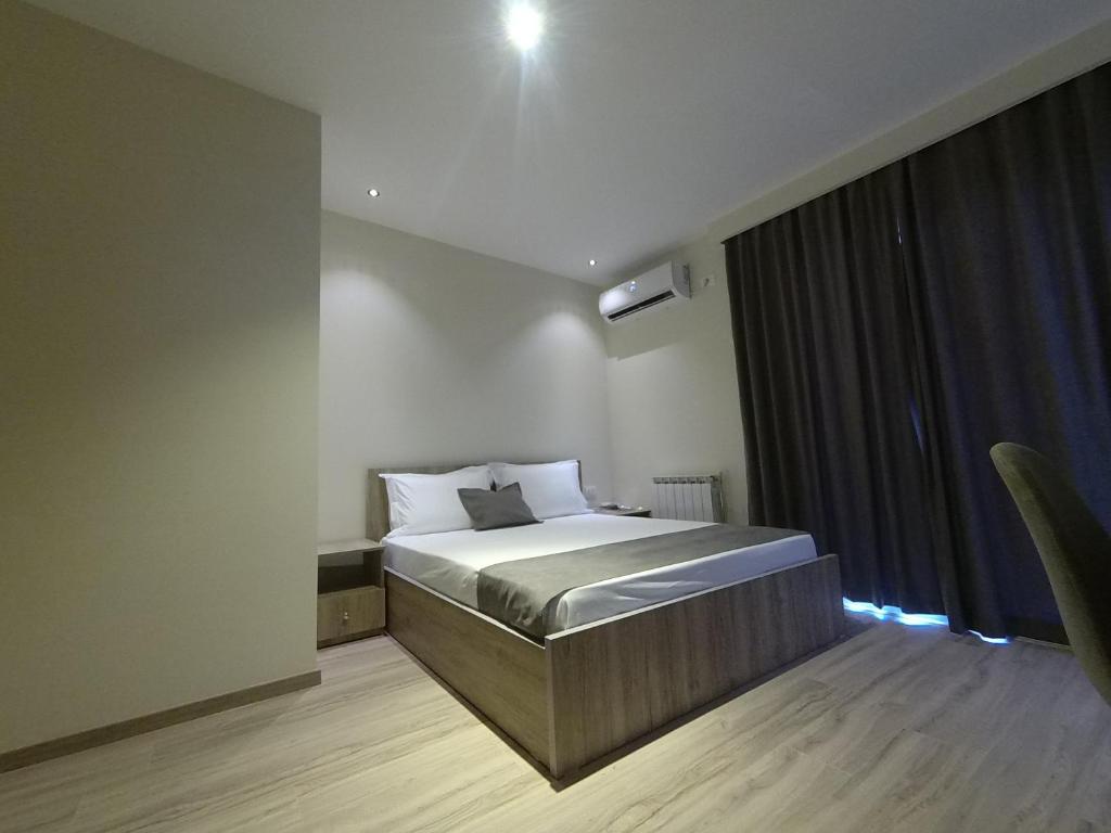 Hotel Vila Nino - Imazhi 7