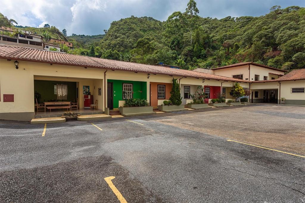  Boroni Palace Hotel