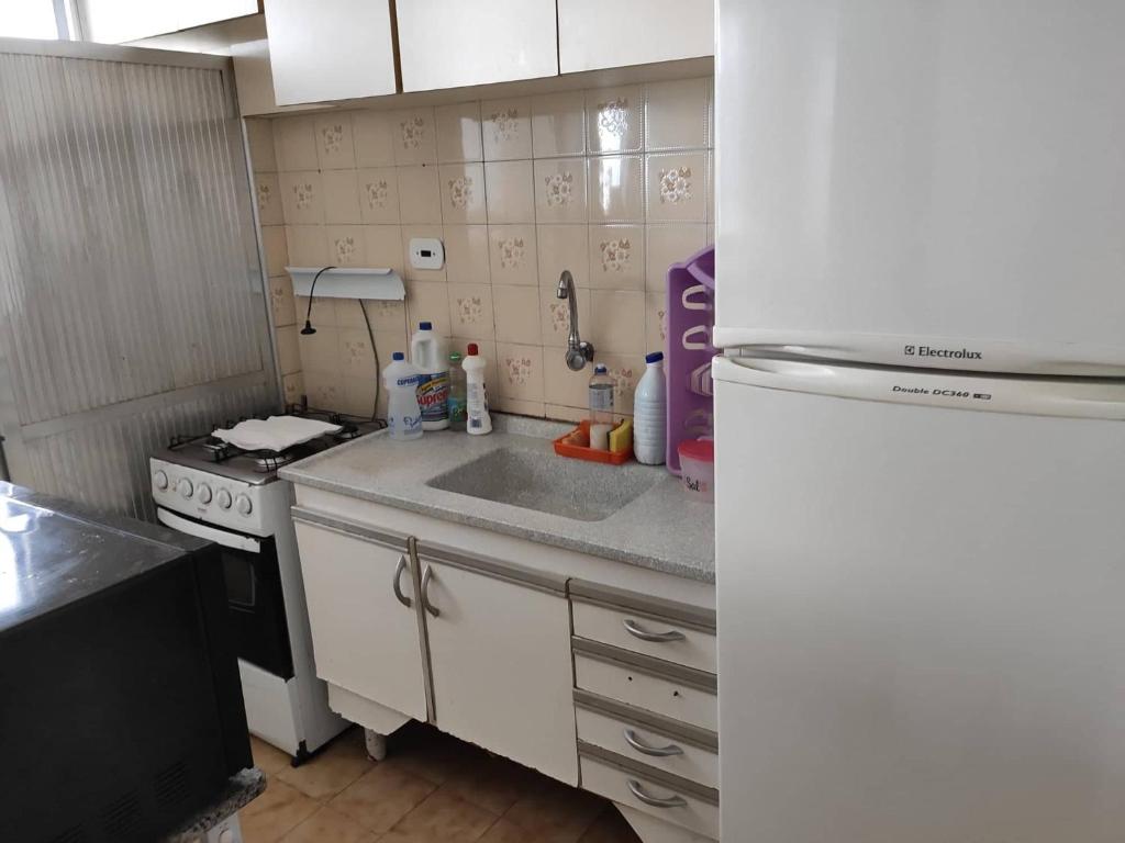  Apartamento pé na areia de frente para a praia - Vila Tupi