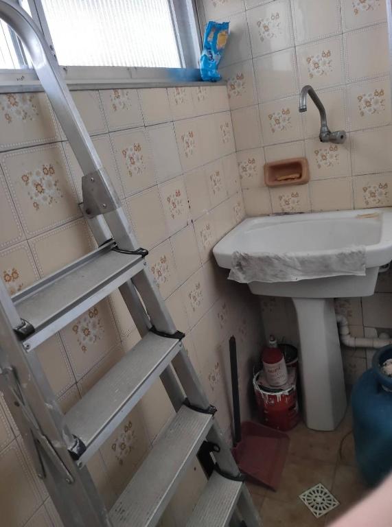  Apartamento pé na areia de frente para a praia - Vila Tupi