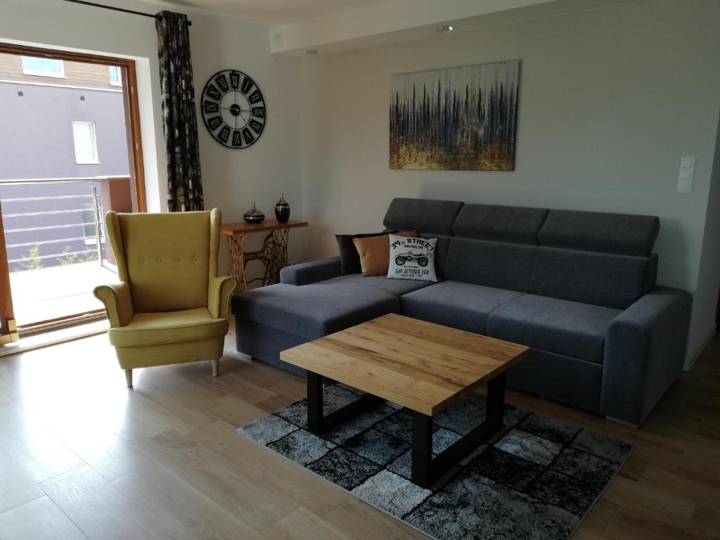 Posedenie v ubytovaní Gdynia Orlowo Honey Apartment