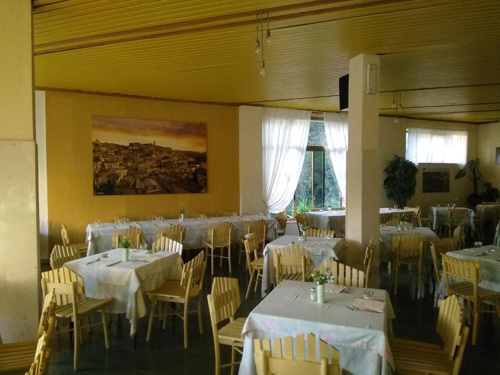 Restaurace v ubytování Hotel Autostello