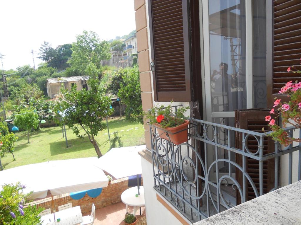B&B Villa Delle Rondini - Two Connecting Rooms