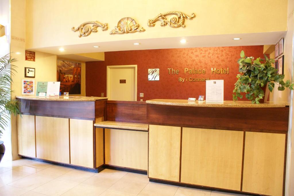 Vstupní hala nebo recepce v ubytování Raritan Hotel