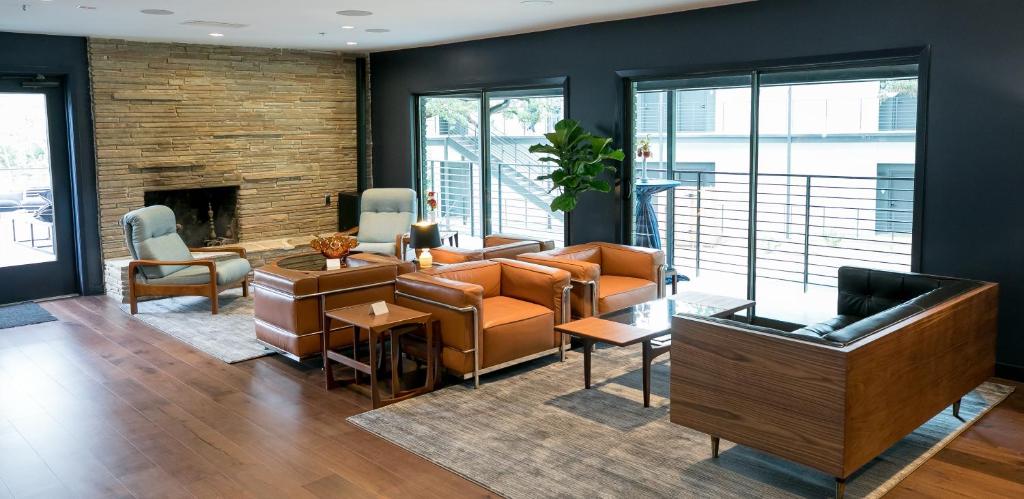 Area soggiorno di The Ruby Hotel