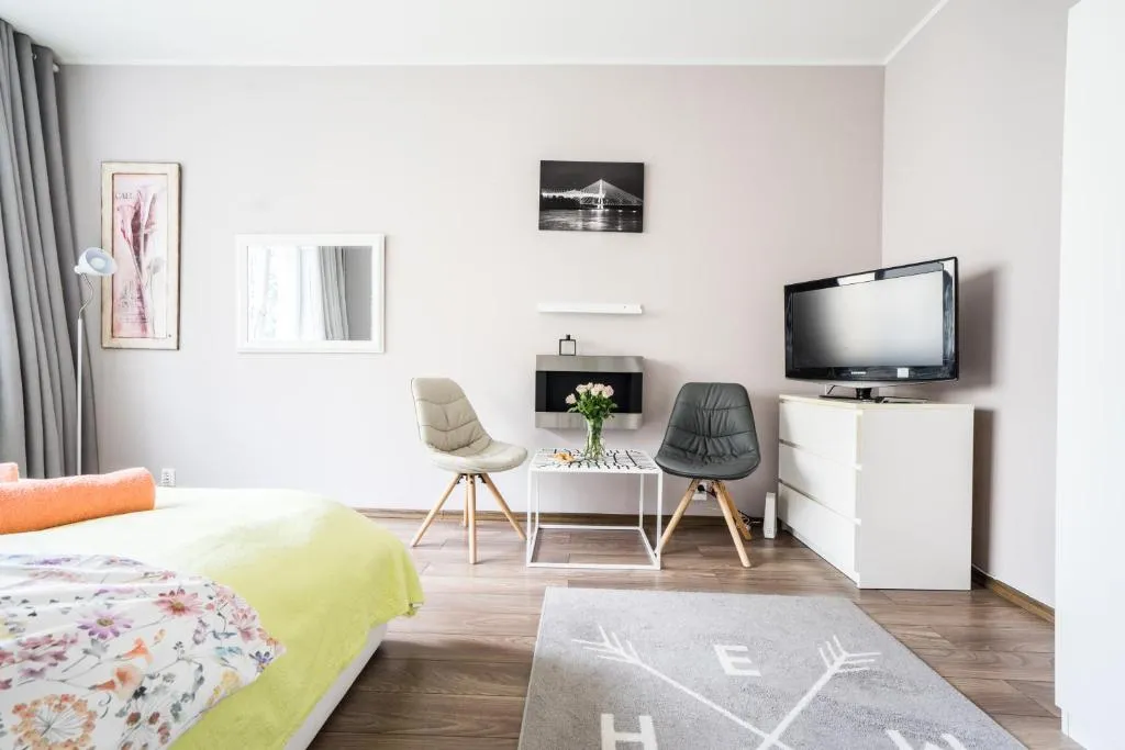 Cosy, Sunny, Central Apartment next to Wis?a River, Varșovia, Polonia