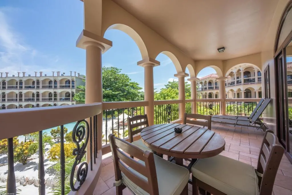 One Bedroom Pool View Villa