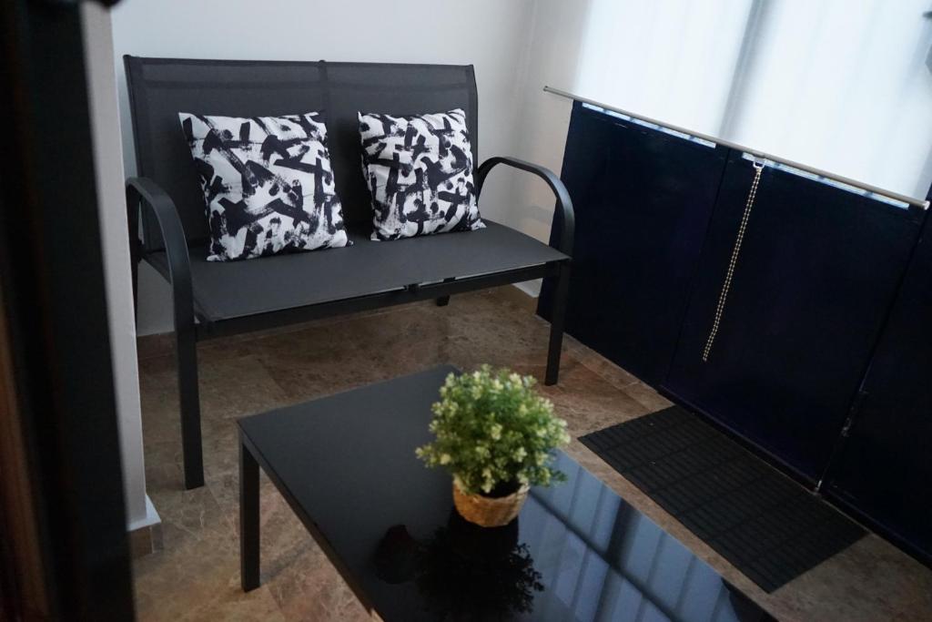 Posedenie v ubytovaní Apartamento Estudio Los Naranjos de Nueva Alcántara