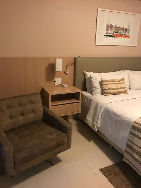  FLAT VIP
