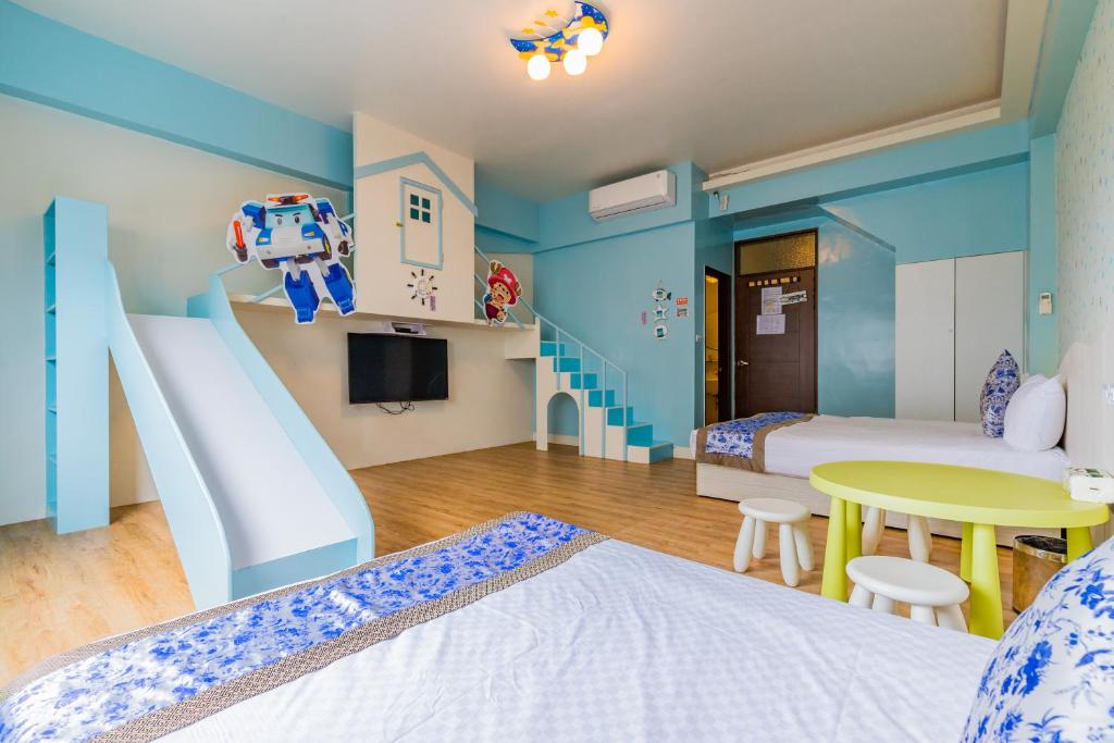 TV a/nebo společenská místnost v ubytování Dan Dan Bed and breakfast