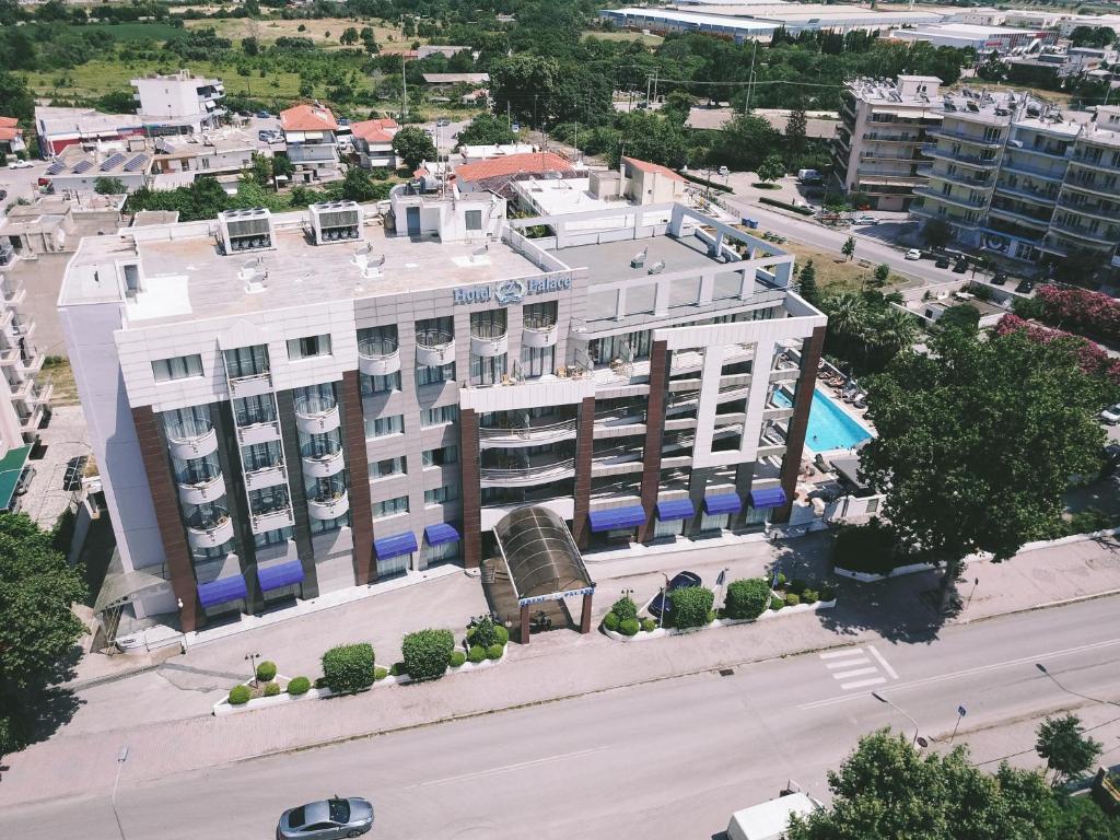 Το κτήριο όπου στεγάζεται το ξενοδοχείο