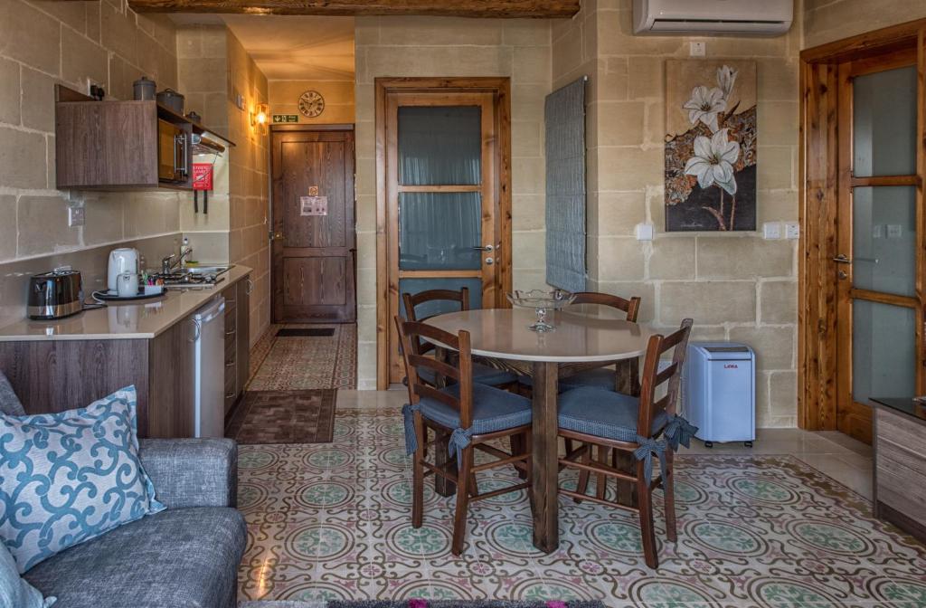 Kuchyň nebo kuchyňský kout v ubytování Quayside Apartments