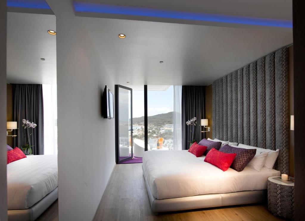 Hard Rock Hotel Ibiza - Deluxe Double Or Twin Room (2 Adults + 1 Child)