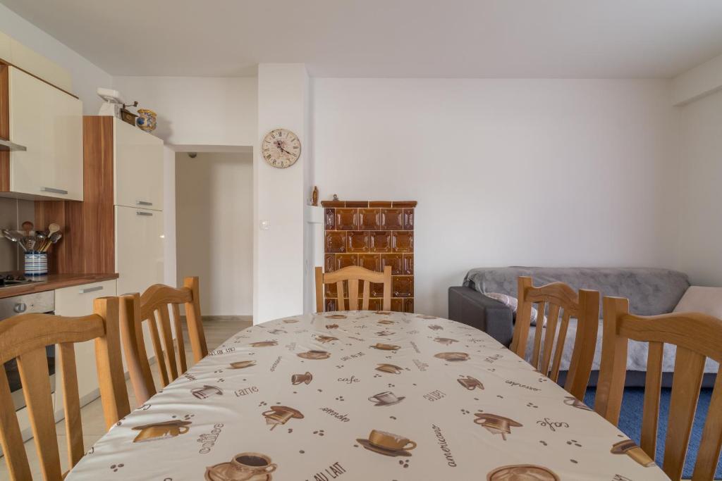 Posedenie v ubytovaní Apartmani Drago