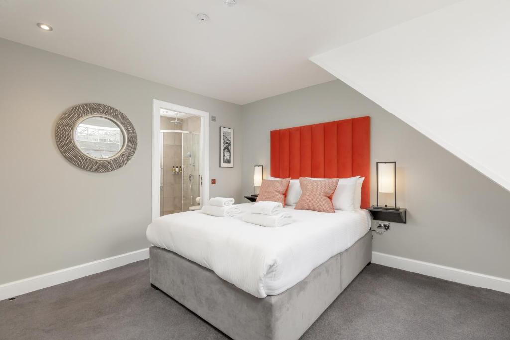 Destiny Scotland Hanover Apartments - Two Bed Superior Apartment + Castle View