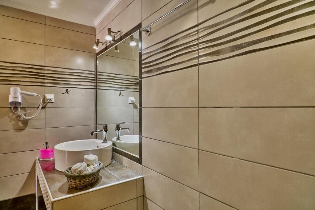 Kúpeľňa v ubytovaní Emmanouela's Apts