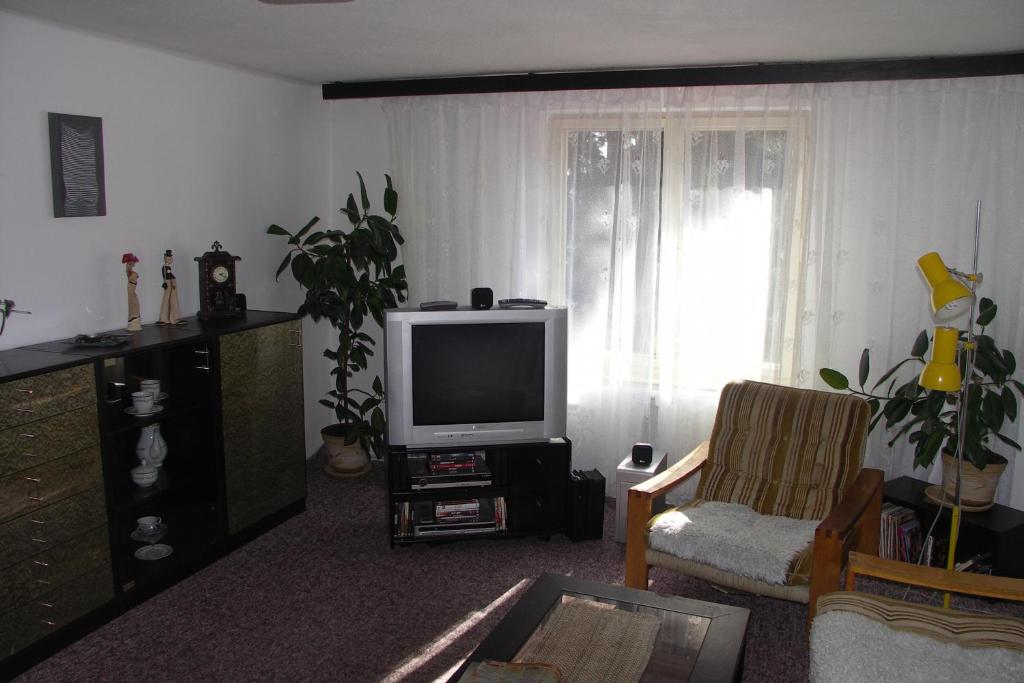 Telewizja i/lub zestaw kina domowego w obiekcie Edy Dum