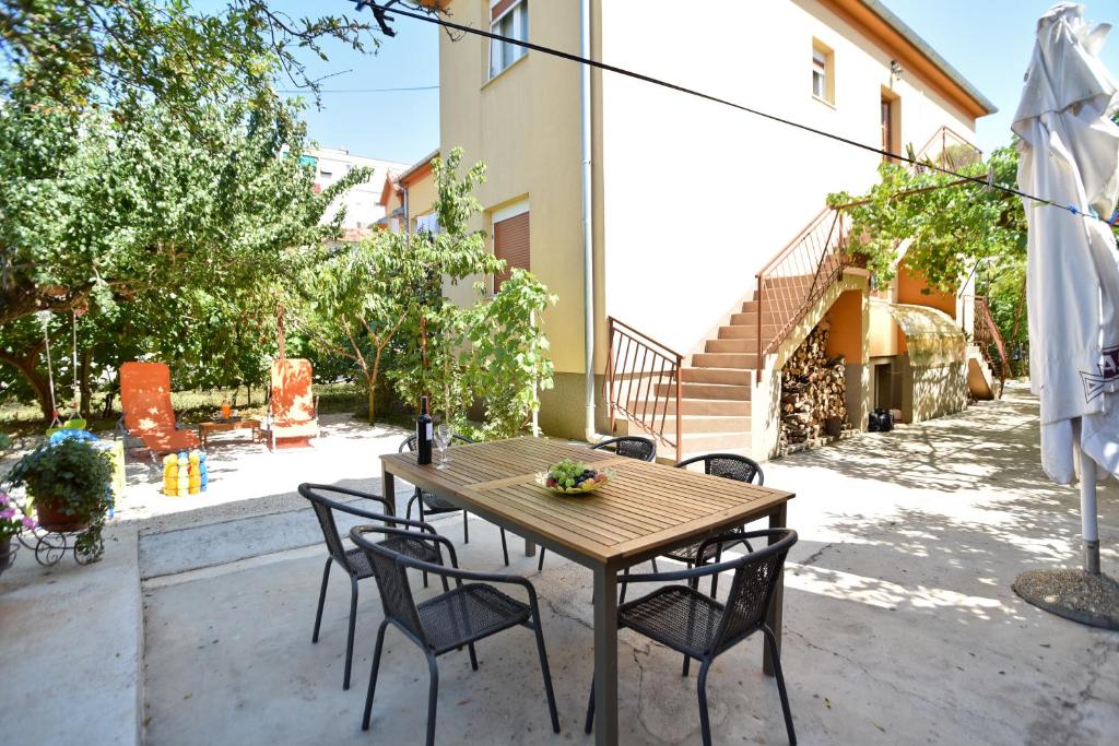 Mihaela apartment