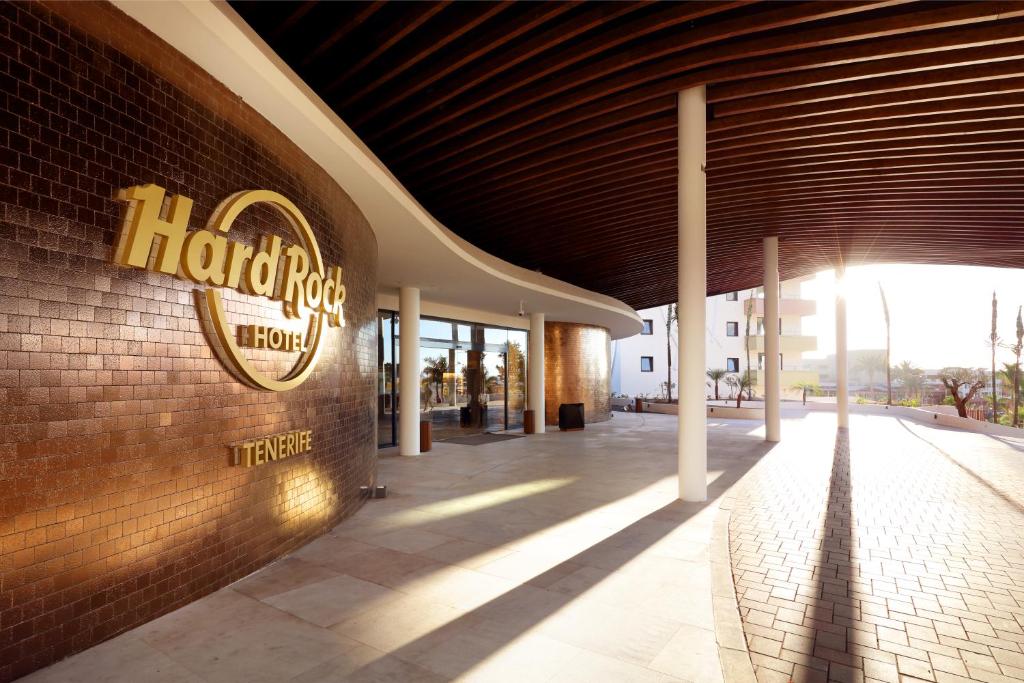 Certifikát, hodnocení, plakát nebo jiný dokument vystavený v ubytování Hard Rock Hotel Tenerife