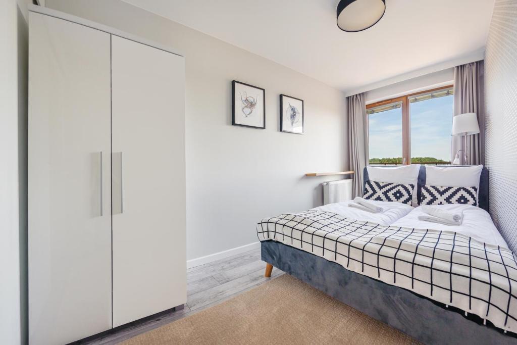 Apartamenty Sun & Snow Kołobrzeg Resorts z basenem - Apartment With Terrace