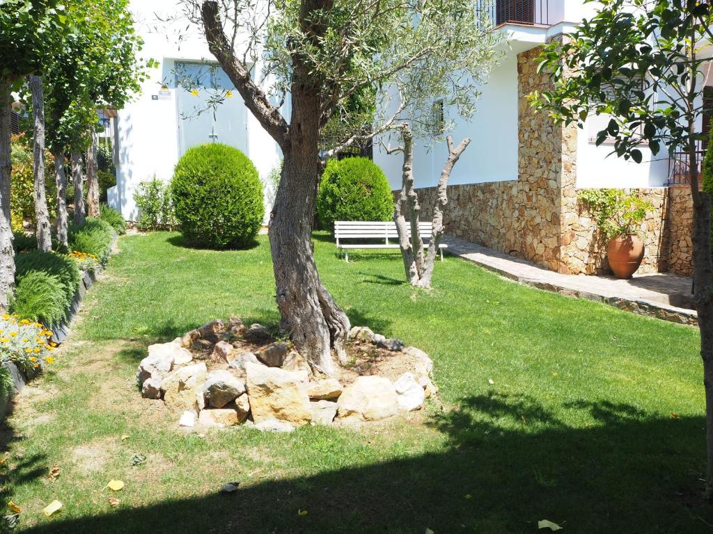 Fotografie z fotogalerie ubytování Apartamento en Calella de Palafrugell con vistas al mar, piscina y terraza v destinaci Calella de Palafrugell