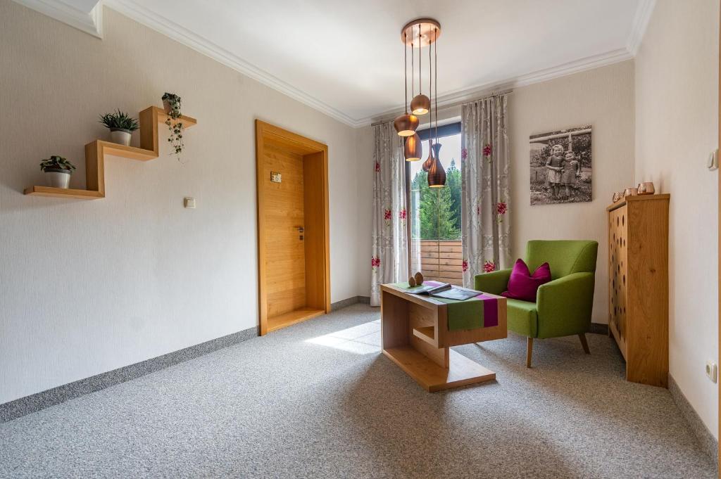 Posezení v ubytování Landhotel Hochlackenhof